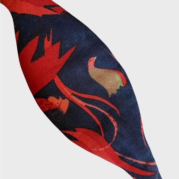 VTG Georgina Von Etzdorf Bird Floral Silk Self Tie Bow Tie Navy Red England RARE - Picture 11 of 16